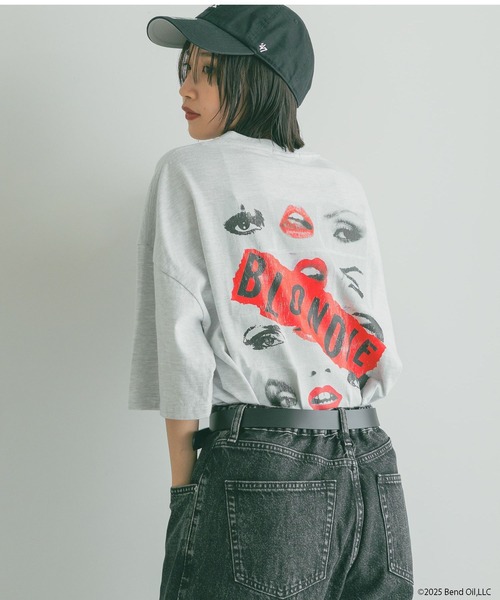 LOWRYS FARM(ローリーズファーム)の「バンドROCK/TSS 494592(Tシャツ/カットソー・メンズ・ホワイト系その他/ブラック/グレー/ホワイト・MEDIUM/LARGE)」の4枚目の写真