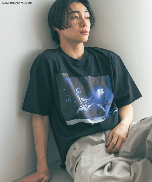 LOWRYS FARM(ローリーズファーム)の「バンドROCK/TSS 494592(Tシャツ/カットソー・メンズ・ホワイト系その他/ブラック/グレー/ホワイト・MEDIUM/LARGE)」の1枚目の写真