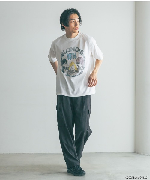 LOWRYS FARM(ローリーズファーム)の「バンドROCK/TSS 494592(Tシャツ/カットソー・メンズ・ホワイト系その他/ブラック/グレー/ホワイト・MEDIUM/LARGE)」の14枚目の写真