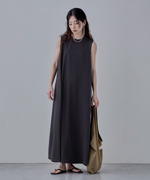 etoll.(エトル)の「ふくれジャガードマキシワンピース(ワンピース・レディース・ブラック/チャコール・M~L)」の5枚目の写真