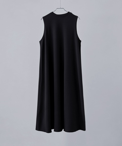 etoll.(エトル)の「ふくれジャガードマキシワンピース(ワンピース・レディース・ブラック/チャコール・M~L)」の17枚目の写真