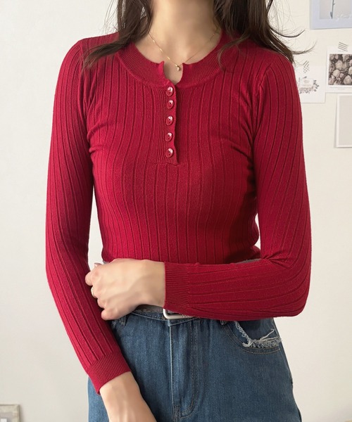 Dewlily(デューリリー)の「着心地抜群でシルエットも◎ 長袖リブニットトップス(Tシャツ/カットソー・レディース・ライトブルー/ワインレッド/ライトグリーン/グリーン/ピンク/ホワイト/ベージュ/パープル/イエロー/ブラック/アイボリー/ブルー/グレー・FREE)」の13枚目の写真
