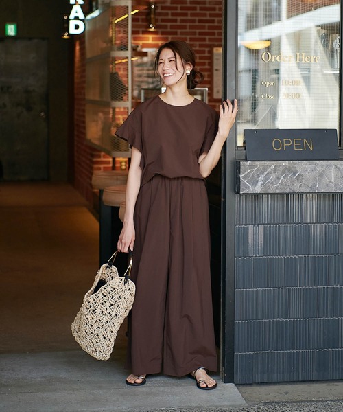 Jines（ジネス）の「4つの機能素材 ラッフルスリーブブラウス（シャツ/ブラウス・レディース・ブラック/ブラウン・38）」の3枚目の写真