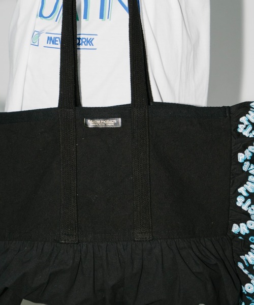 THEATRE PRODUCTS（シアタープロダクツ）の「リネンコットンフリルトートバッグ（トートバッグ・レディース・ブラック/ホワイト・FREE）」の12枚目の写真