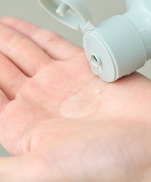 BIRTHDAY BAR（バースデイバー）の「【KINDNESS+】 美容成分配合 ボディウォッシュ（石鹸/ボディソープ・レディース・イエロー/ブルー系その他・0）」の4枚目の写真