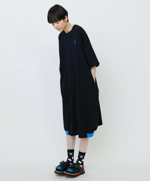 FRAPBOIS（フラボア）の「パークカットワンピ２（ワンピース・レディース・グレイッシュベージュ/ブラック/グリーン・1）」の13枚目の写真