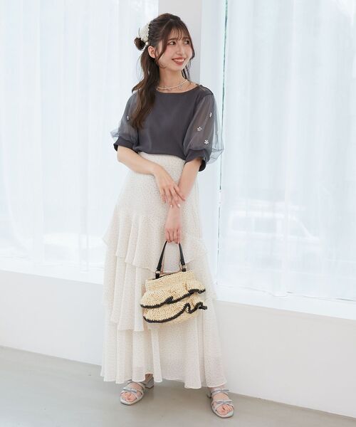 MAJESTIC LEGON（マジェスティックレゴン）の「パールチュールスリーブトップス（Tシャツ/カットソー・レディース・ブラック/アイボリー/ピンク/ライトグリーン/チャコールグレー/ラベンダー・MEDIUM）」の8枚目の写真