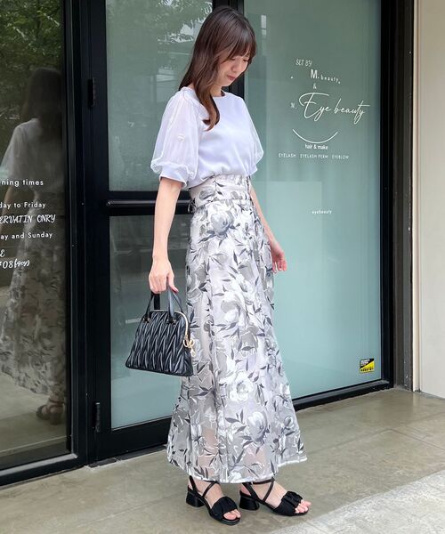 MAJESTIC LEGON（マジェスティックレゴン）の「パールチュールスリーブトップス（Tシャツ/カットソー・レディース・ブラック/アイボリー/ピンク/ライトグリーン/チャコールグレー/ラベンダー・MEDIUM）」の16枚目の写真