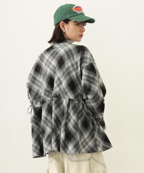 MILKFED.（ミルクフェド）の「RUFFLED TUNIC（シャツ/ブラウス・レディース・ブルー/ブラック/オリーブ・ONE SIZE）」の4枚目の写真