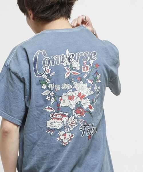 CONVERSE TOKYO（コンバーストウキョウ）の「PIGMENT DYE FLOWER LOGO TEE（Tシャツ/カットソー・レディース・ホワイト/ブラック/ブルー・SMALL/MEDIUM）」の7枚目の写真