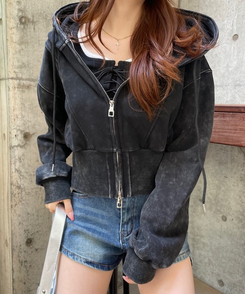 ROGER AND RAW（ロジャーアンドロウ）の「[セットアイテム] レースアップショートTシャツ＆ダブルジップパーカーセット（パーカー・レディース・グレー/ホワイト/ブラック・FREE）」の16枚目の写真
