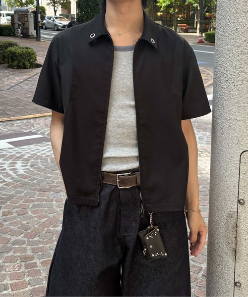 EPNK(イーピーエヌケー)の「【EPNK】Eyelet zip up half shirt / アイレットジップアップハーフシャツ(シャツ/ブラウス・メンズ・チャコールグレー/ブラック・SMALL/MEDIUM/LARGE)」の4枚目の写真