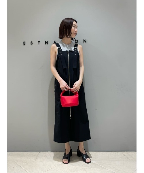 ESTNATION(エストネーション)の「ESTNATION / ナイロンフロントジップ ワンピース(ワンピース・レディース・ブラック/ベージュ・38/36)」の12枚目の写真
