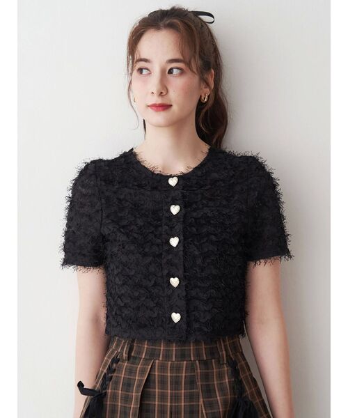 CALNAMUR（カルナムール）の「フラッフィーハートトップス（カーディガン/ボレロ・レディース・ブラック/ホワイト/ピンク・FREE）」の9枚目の写真