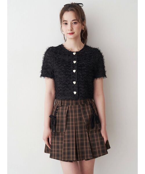 CALNAMUR（カルナムール）の「フラッフィーハートトップス（カーディガン/ボレロ・レディース・ブラック/ホワイト/ピンク・FREE）」の10枚目の写真