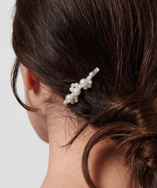IRIS47(イリスフォーセブン)の「<IRIS 47>EUREKA イミテーションパール ヘアピン(ヘアピン・レディース・ホワイト・FREE)」の1枚目の写真