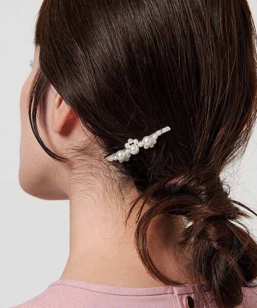 IRIS47(イリスフォーセブン)の「<IRIS 47>EUREKA イミテーションパール ヘアピン(ヘアピン・レディース・ホワイト・FREE)」の2枚目の写真