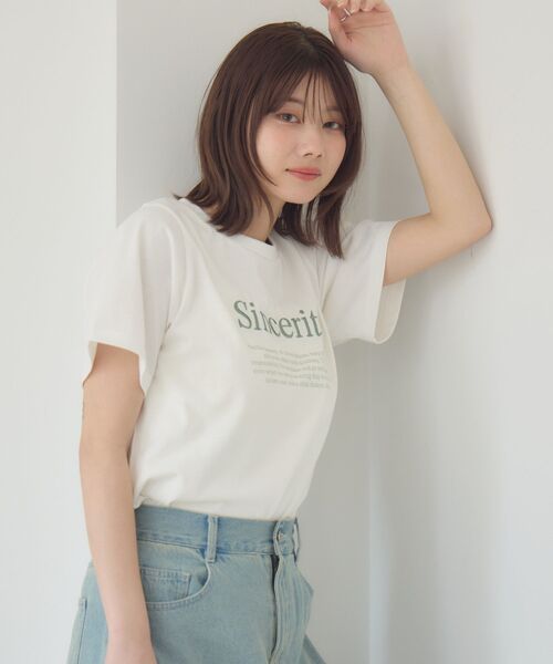RETRO GIRL(レトロガール)の「メッセージロゴチビTEE(Tシャツ/カットソー・レディース・オフホワイト/ナチュラル/ライトグレー・FREE)」の4枚目の写真