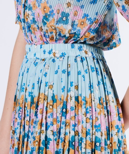 DOUBLE STANDARD CLOTHING（ダブルスタンダードクロージング）の「フラワーシフォンパネルボーダースカート（スカート・レディース・カラフル・36/38）」の9枚目の写真