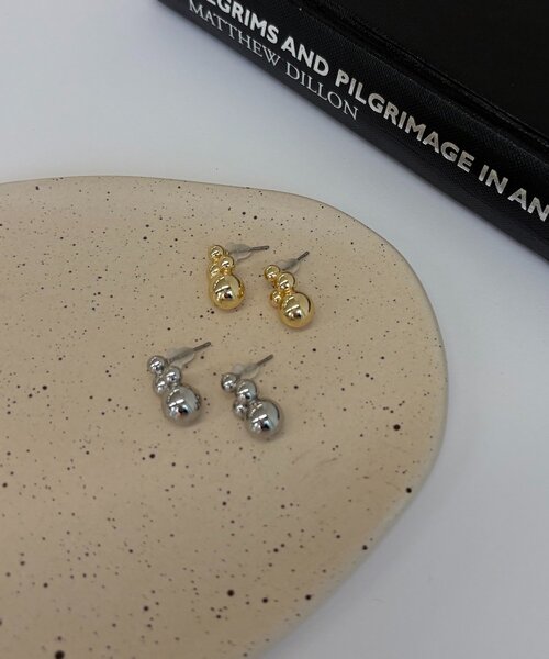 GOLDY(ゴールディ)の「〈GOLDY/ゴールディ〉モレキュールピアス(ピアス(両耳用)・レディース・ゴールド/シルバー・FREE)」の4枚目の写真