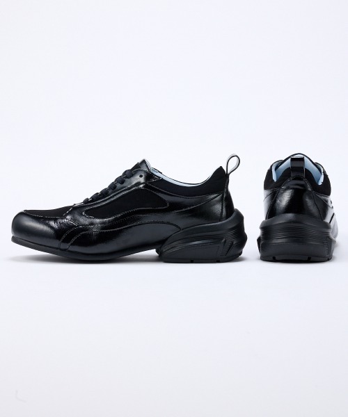 nissen(ニッセン)の「【ゆったり幅広】ACQUA PALETTE(アクアパレット)レースアップスニーカー(ワイズ4E)(スニーカー・レディース・ブラック/グレイッシュベージュ/シルバー・M/L/LL/3L)」の14枚目の写真
