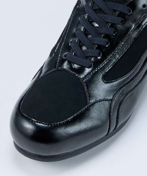 nissen(ニッセン)の「【ゆったり幅広】ACQUA PALETTE(アクアパレット)レースアップスニーカー(ワイズ4E)(スニーカー・レディース・ブラック/グレイッシュベージュ/シルバー・M/L/LL/3L)」の17枚目の写真
