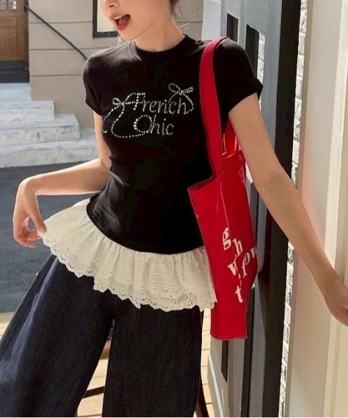 almo(アルモ)の「【LAMPOON】フリルウエストビジューTシャツ(Tシャツ/カットソー・レディース・ブラック・SMALL/MEDIUM/LARGE)」の9枚目の写真
