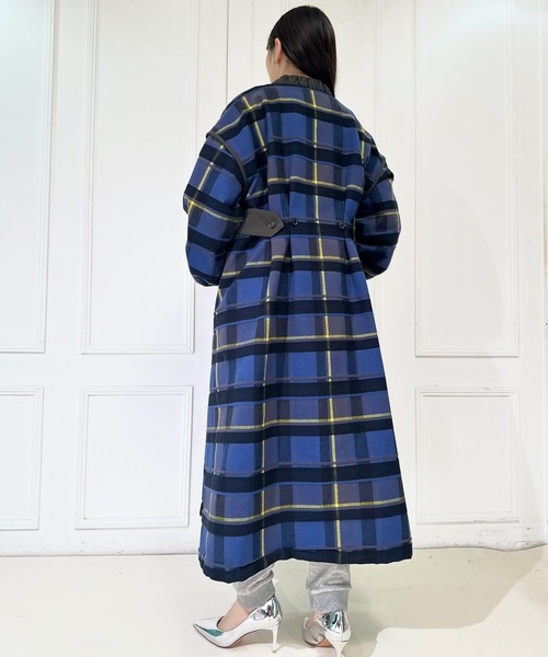 AVIE（アビィ）の「インポートチェックボリュームコート（チェスターコート・レディース・ネイビー・38）」の14枚目の写真