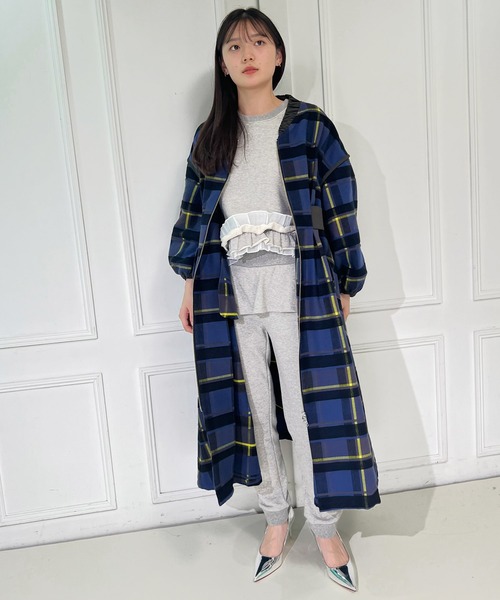 AVIE（アビィ）の「インポートチェックボリュームコート（チェスターコート・レディース・ネイビー・38）」の10枚目の写真