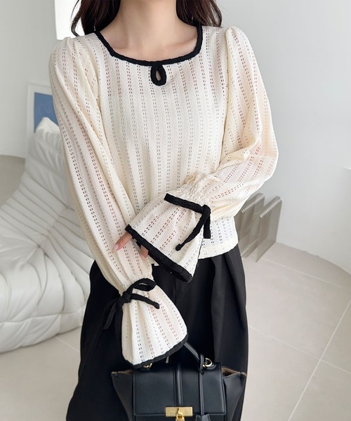 mily bilet（ミウィビレット）の「【mily bilet】華やかさと上品さを兼ね備えたデザインが個性的。ストライプレースキャンディースリーブリボン付きプルオーバー（長袖）（Tシャツ/カットソー・レディース・アイボリー/ブラック/ブラウン・X-LARGE/SMALL/MEDIUM/LARGE）」の10枚目の写真