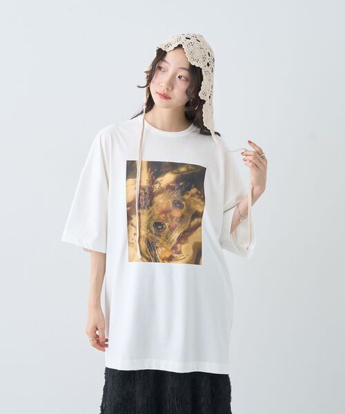 earth music&ecology(アースミュージックアンドエコロジー)の「アソートグラフィックルーズTee(Tシャツ/カットソー・レディース・ブラック/オフホワイト/クリーム・FREE)」の19枚目の写真