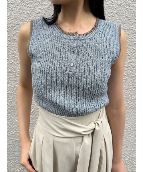 LAGUNAMOON(ラグナムーン)の「ミニマルメランジニットプルオーバー(ニット/セーター・レディース・ベージュ/ライトブルー/ブラック/ブラウン・FREE)」の1枚目の写真