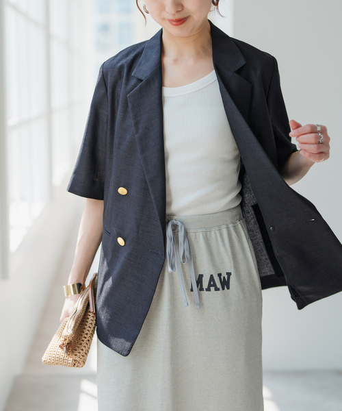 Spick & Span（スピックアンドスパン）の「《一部店舗+WEB限定 / 追加2》ドライクロスハーフスリーブジャケット（テーラードジャケット・レディース・タン/ネイビー・36/38）」の14枚目の写真