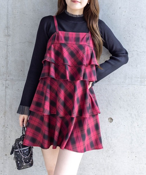 clear（クリア）の「チェック柄ティアードフリルミニワンピース［カジュアル ガーリー］≪SS新作≫（ワンピース・レディース・ボルドー/ブラック・F）」の2枚目の写真
