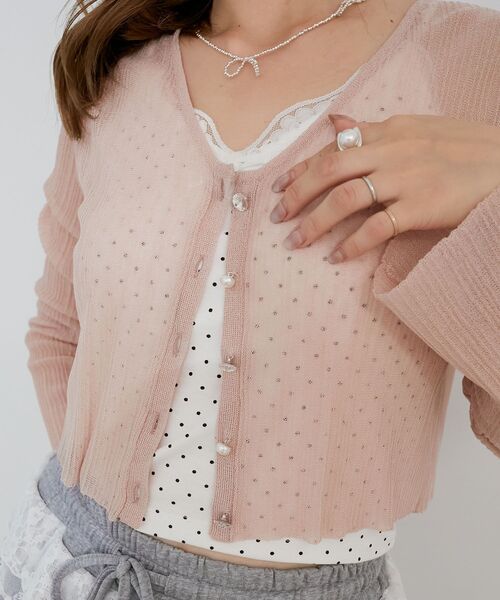 MAJESTIC LEGON（マジェスティックレゴン）の「キラキラボタンシアーカーディガン（カーディガン/ボレロ・レディース・ピンク/ブルー/オフホワイト/ネイビー/イエロー/ブラック・MEDIUM）」の6枚目の写真