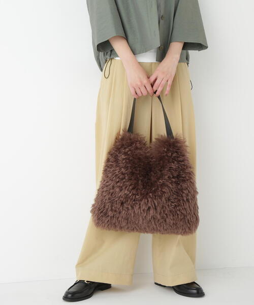 human woman（ヒューマンウーマン）の「◆フェイクファーバッグ（トートバッグ・レディース・ブラウン/ベージュ・ﾌﾘ-）」の12枚目の写真