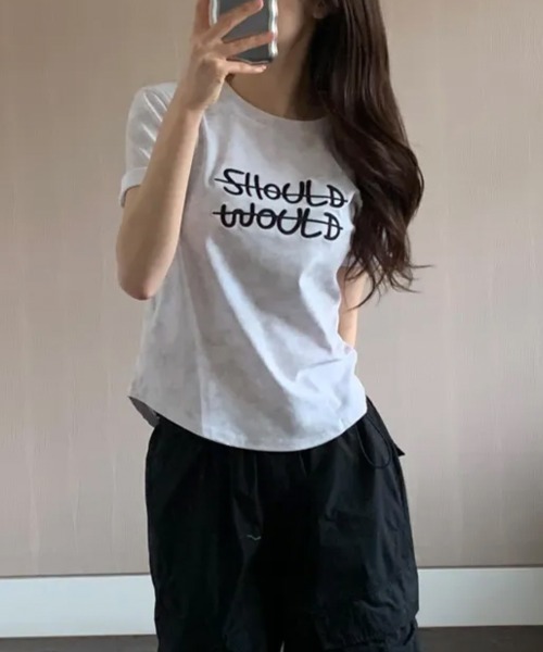 NANAHACHI(ナナハチ)の「ビンテージライク 英字刺繍入り 半袖Tシャツ(Tシャツ/カットソー・レディース・ホワイト/チャコールグレー/ブラック・FREE)」の12枚目の写真