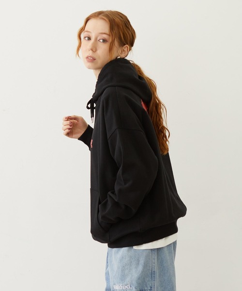 MILKFED.（ミルクフェド）の「PLAID HEART SWEAT HOODIE（パーカー・レディース・オフホワイト/ブラック/バーガンディー・M/L）」の5枚目の写真