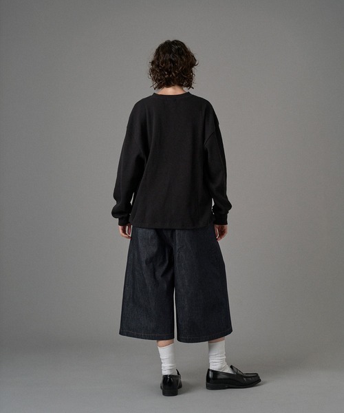 ONCILY(オンシェリー)の「LOGO HENRY NECK THERMAL LONG SLEEVE T-SHIRT /ロゴヘンリーネックサーマルロンT(Tシャツ/カットソー・メンズ・ネイビー/ブラック/グレー・SMALL/MEDIUM/LARGE)」の11枚目の写真