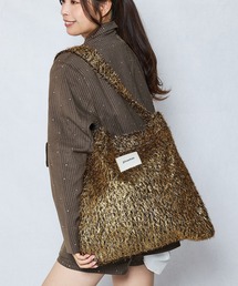 jouetie（ジュエティ）の「【jouetie/ジュエティ】メタリックモールヤーン　ビッグショルダーバッグ（ショルダーバッグ）」