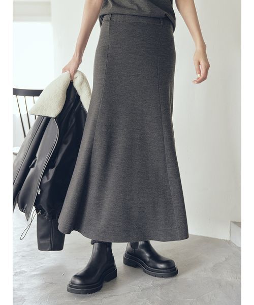 Mila Owen（ミラオーウェン）の「【セットアイテム】ハイネックノースリニットナロースカートSET（ワンピース・レディース・ブラウン/マスタード/チャコールグレー・0/1）」の9枚目の写真