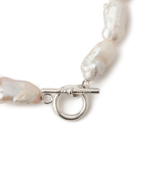 ADAM ET ROPE'(アダムエロペ)の「【EMOELLE】freshwater pearl choker(チョーカー・レディース・オフホワイト・FREE)」の10枚目の写真