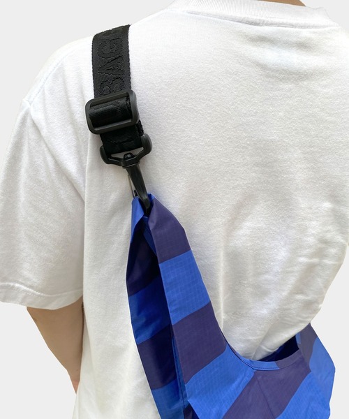 BAGGU（バグー）の「ATTACHABLE STRAP　25FW（エコバッグ/サブバッグ・レディース・パープル/ブラウン・FREE）」の7枚目の写真