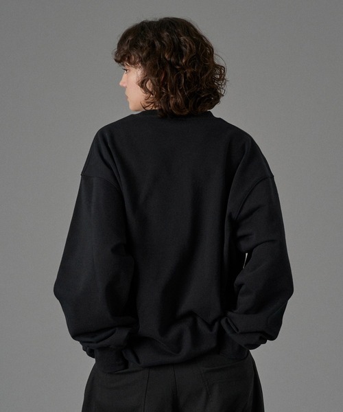 ONCILY（オンシェリー）の「25AW HEART LOGO DRAW CODE SWEAT / ハート