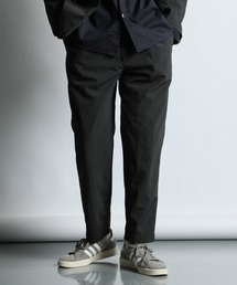 The DUFFER of ST.GEORGE（ザダファーオブセントジョージ）の「WATER REPELLENT SET UP PANTS：ダントツ撥水 セットアップ テーパードパンツ（スラックス）」
