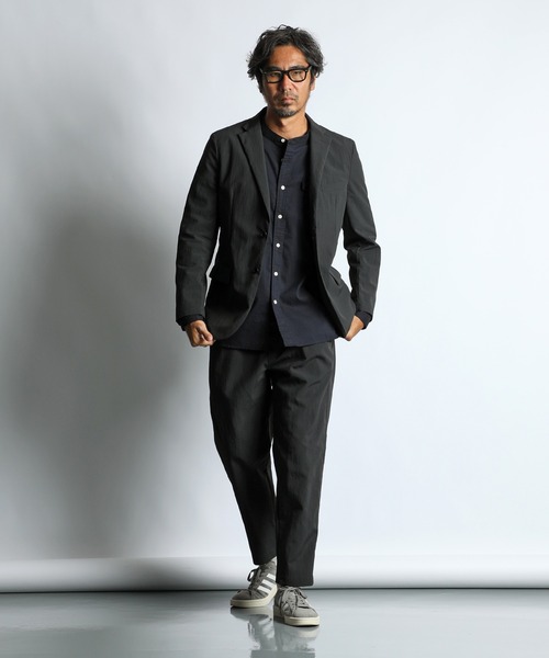 The DUFFER of ST.GEORGE(ザダファーオブセントジョージ)の「WATER REPELLENT SET UP PANTS:ダントツ撥水 セットアップ テーパードパンツ(スラックス・メンズ・チャコールグレー/ネイビー・X-LARGE/LARGE/MEDIUM/SMALL)」の4枚目の写真