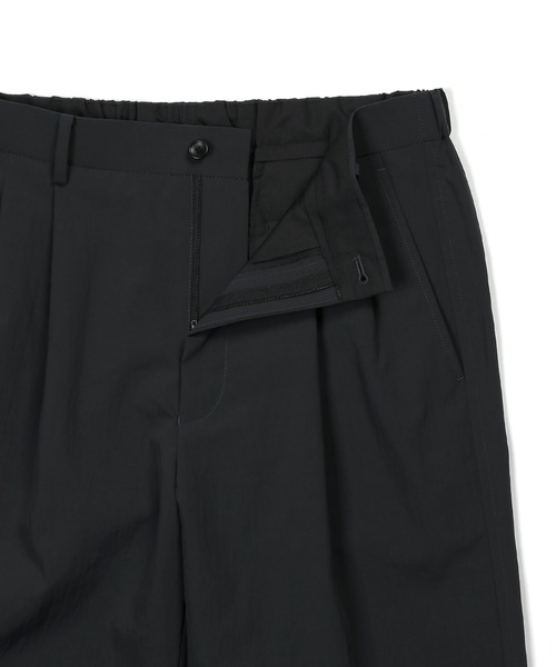 The DUFFER of ST.GEORGE(ザダファーオブセントジョージ)の「WATER REPELLENT SET UP PANTS:ダントツ撥水 セットアップ テーパードパンツ(スラックス・メンズ・チャコールグレー/ネイビー・X-LARGE/LARGE/MEDIUM/SMALL)」の11枚目の写真