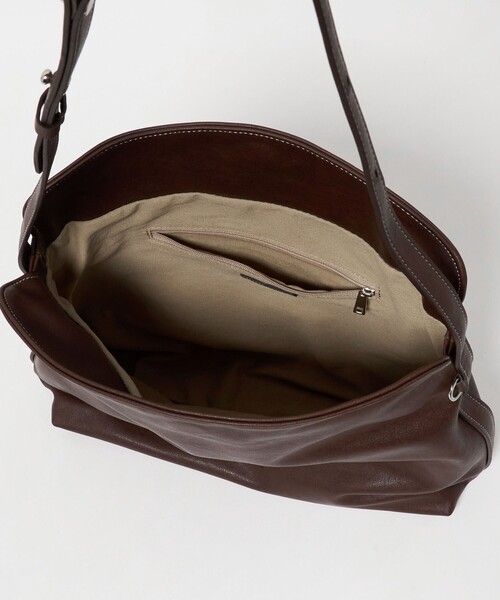 ALICE MARTHA（アリスマシャ）の「＜ALICE MARTHA＞ DENBER（ショルダーバッグ・レディース・ブラック/ダークブラウン・FREE）」の15枚目の写真