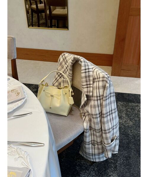 MERCURYDUO(マーキュリーデュオ)の「ドロストキーチェーンバッグ(ショルダーバッグ・レディース・イエロー/ブラック/アイボリー・FREE)」の14枚目の写真