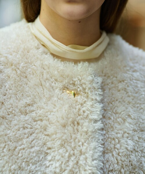 DRESSTERIOR(ドレステリア)の「【otonaMUSE 11月号掲載】エコファージレ(ノーカラーコート・レディース・チャコールグレー/ナチュラル・34/36/38)」の20枚目の写真